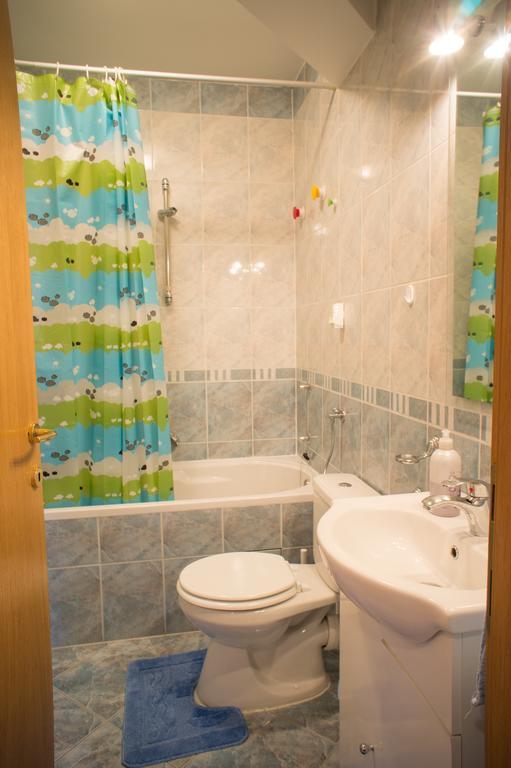 Blue Lake Apartment Zagreb Bagian luar foto