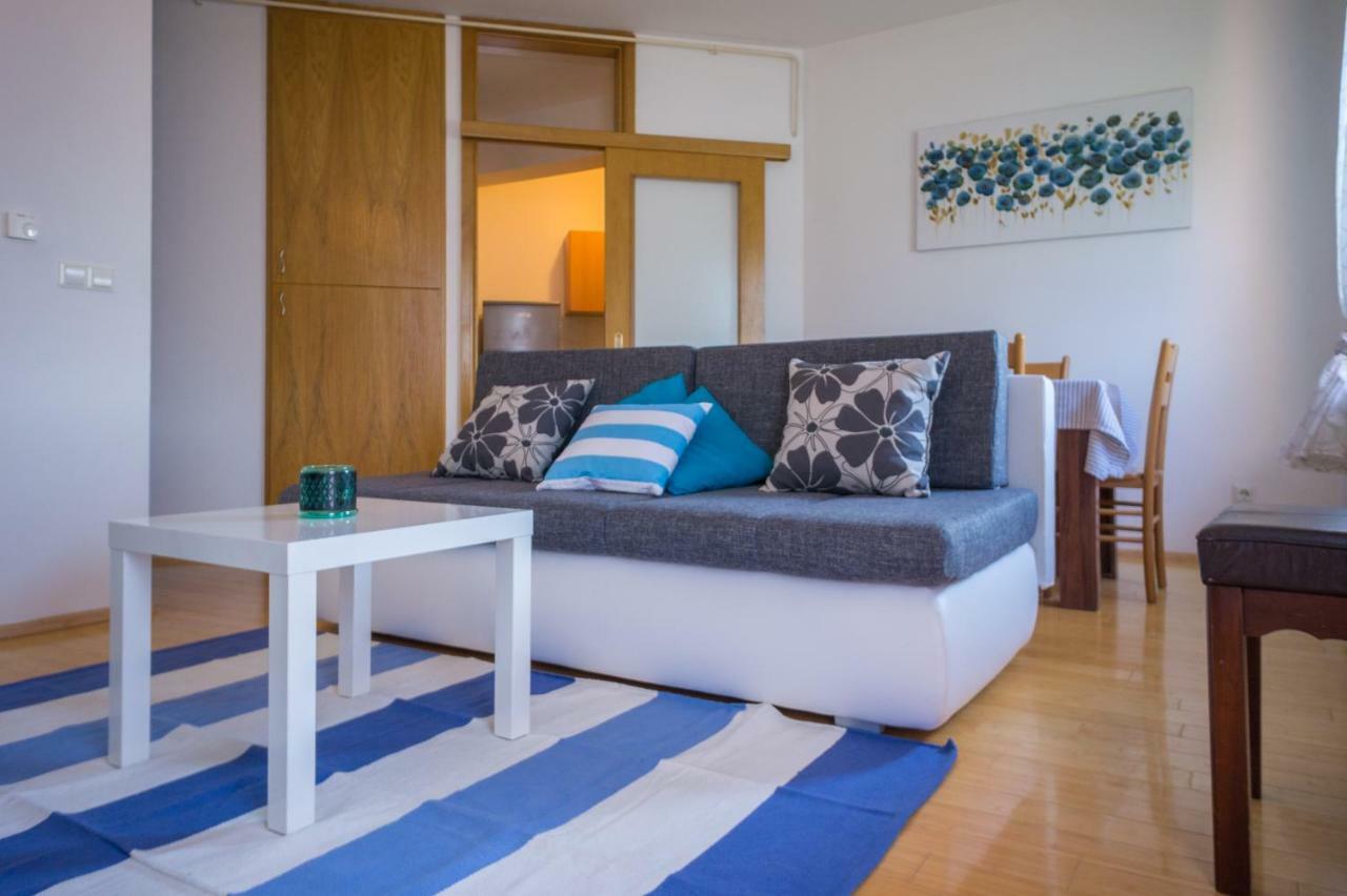 Blue Lake Apartment Zagreb Bagian luar foto